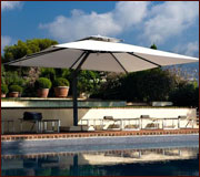 Ombrellone per piscina